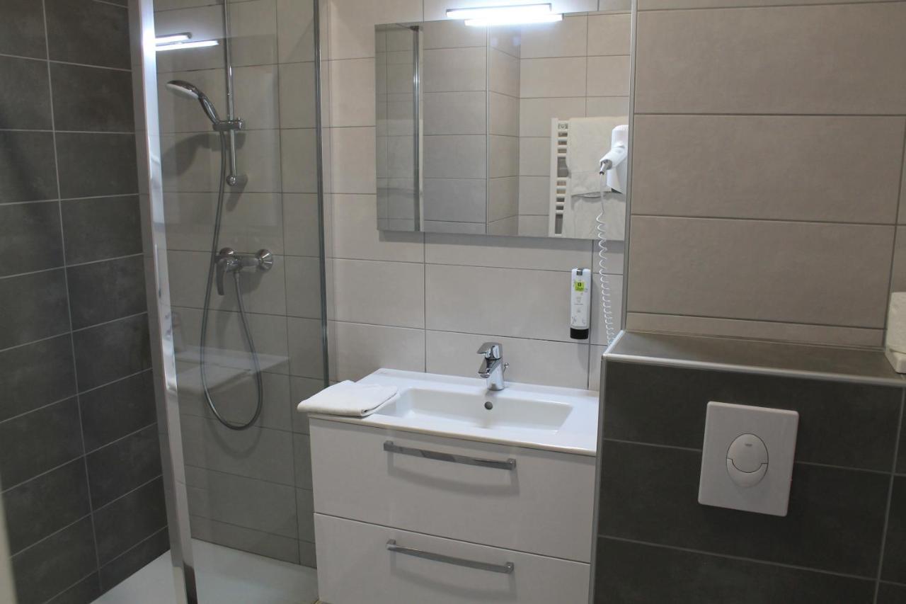 Hotel Restaurant Le Saint Clement Zewnętrze zdjęcie